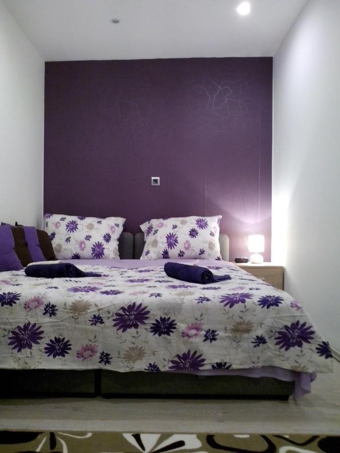 Apartament Purple & Apple Green Split Zewnętrze zdjęcie