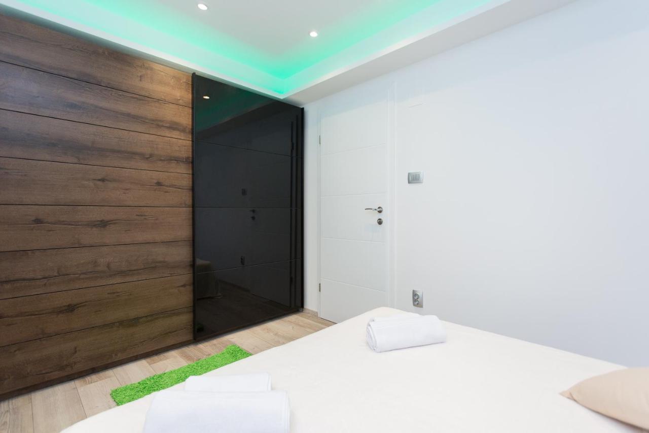Apartament Purple & Apple Green Split Zewnętrze zdjęcie