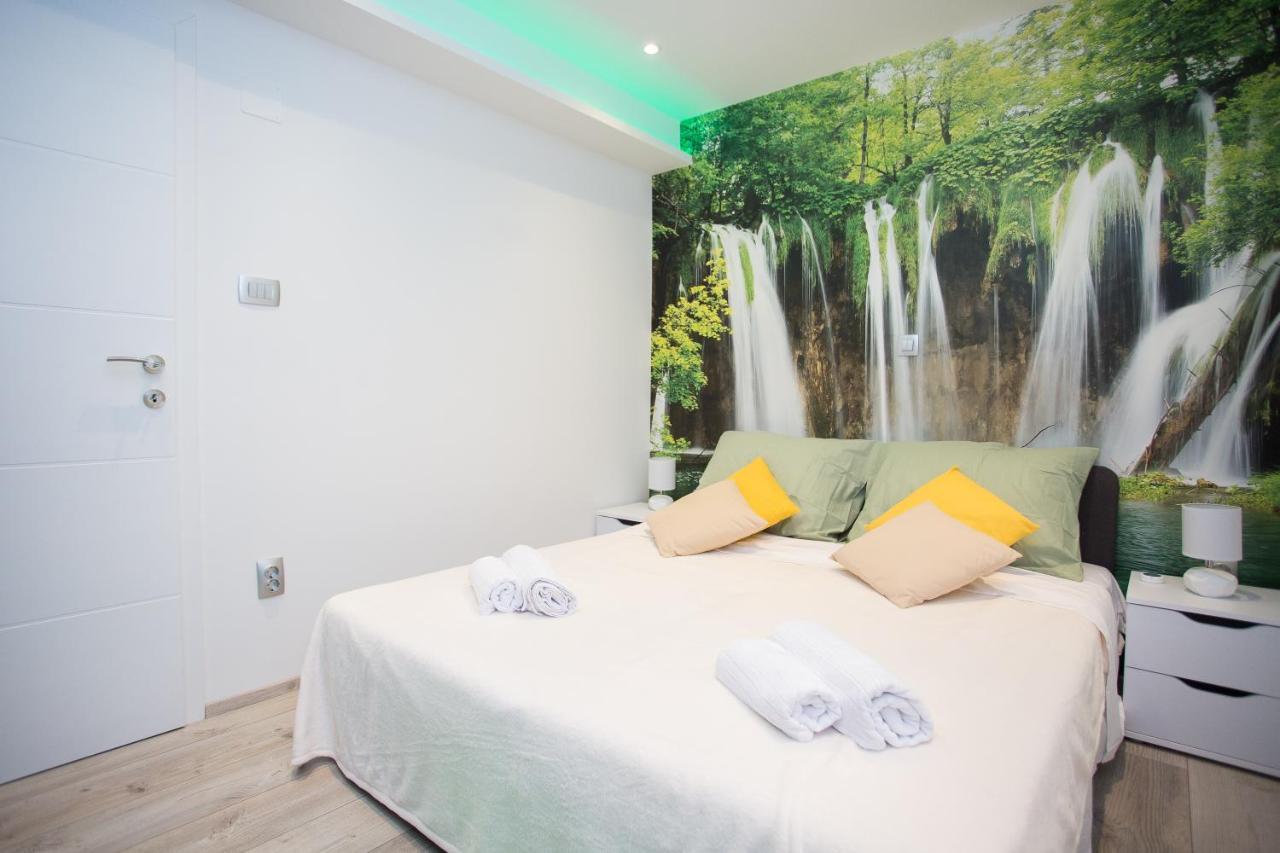 Apartament Purple & Apple Green Split Zewnętrze zdjęcie
