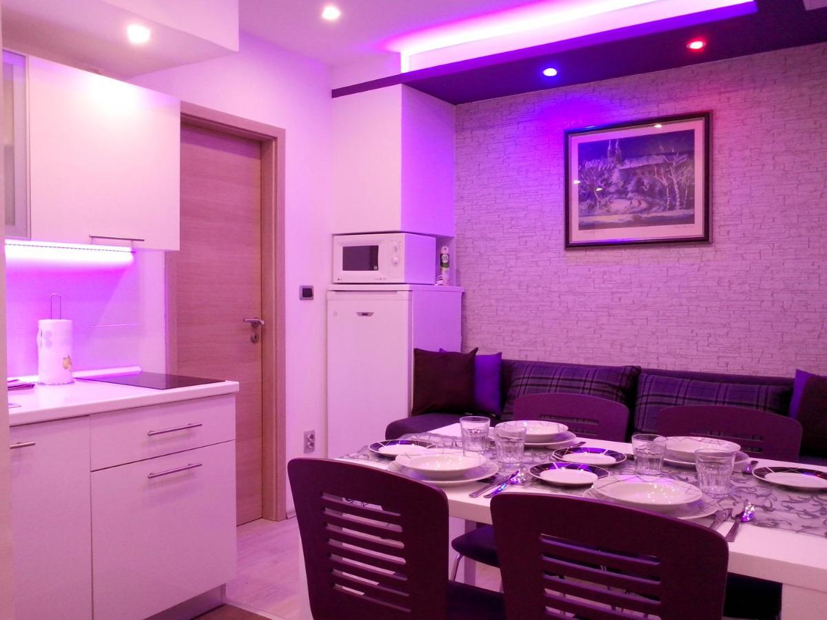 Apartament Purple & Apple Green Split Zewnętrze zdjęcie